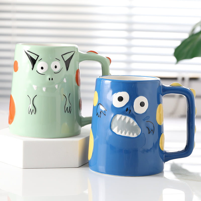 Creative Ceramic Mug with Lid and Spoon - Trendy Design