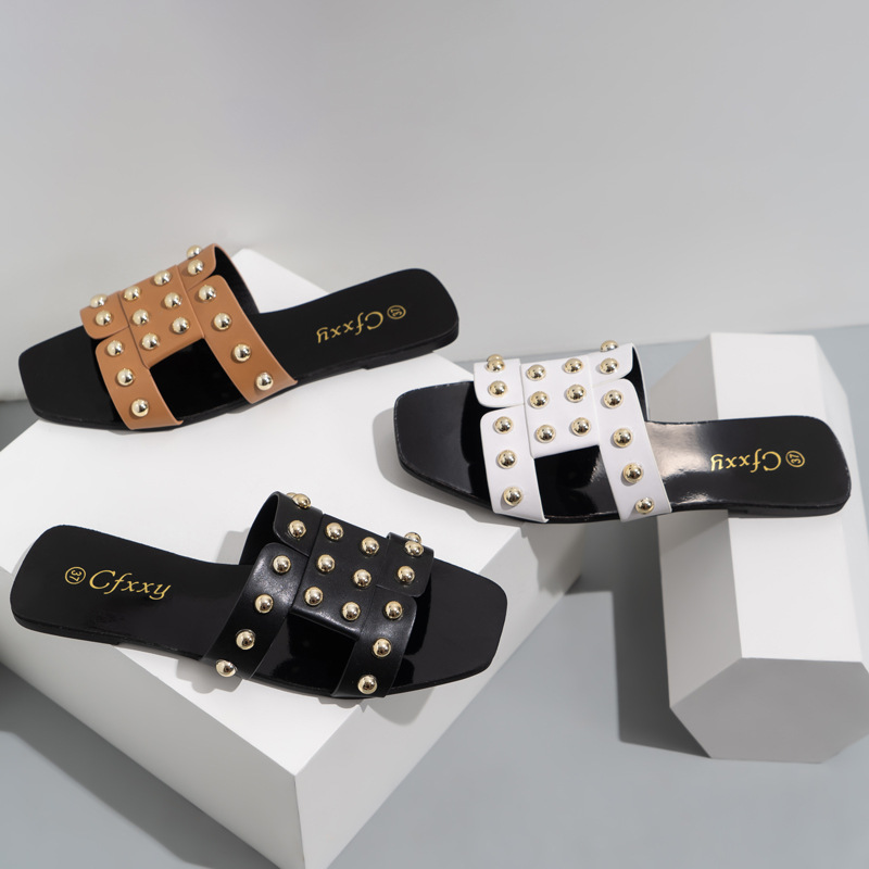 Dominion Rivet Flat Sandals detail view 6