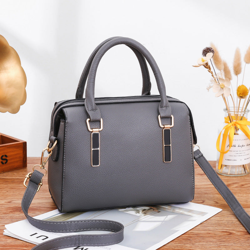 Blackbird Messenger Bag alternate colour view