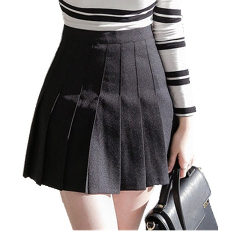 Raven Pleated Mini Skirt waist detail