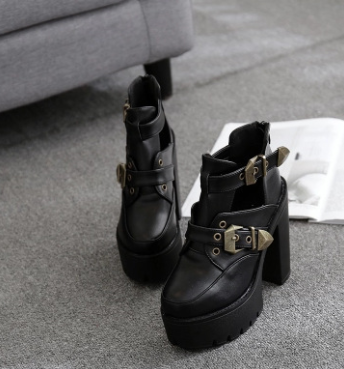 Vanta Chunky-Heel Ankle Boots in black, top-front detail view
