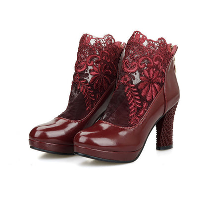 Widowlace Platform Heel Boots in red, product view