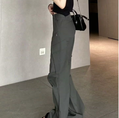 Ashgrid Cargo Trousers in gray