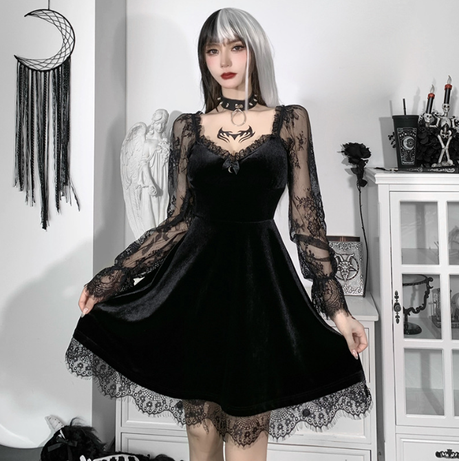 Blackthorn Lace Panel Dress in black