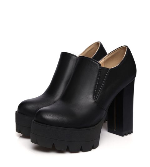 High Stakes Round-Toe Platform Heels, product view 3
