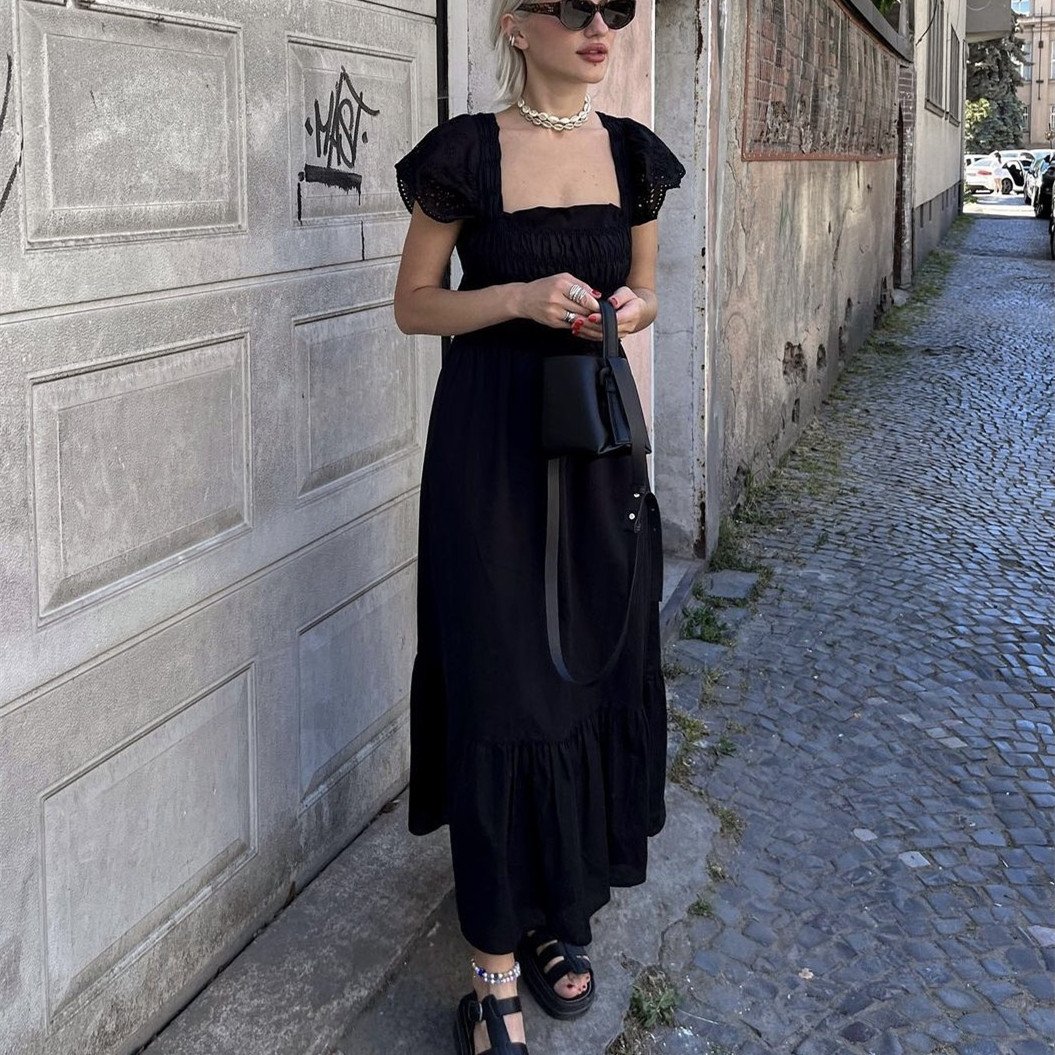 Vesperine Princess-Sleeve A-Line Dress in black
